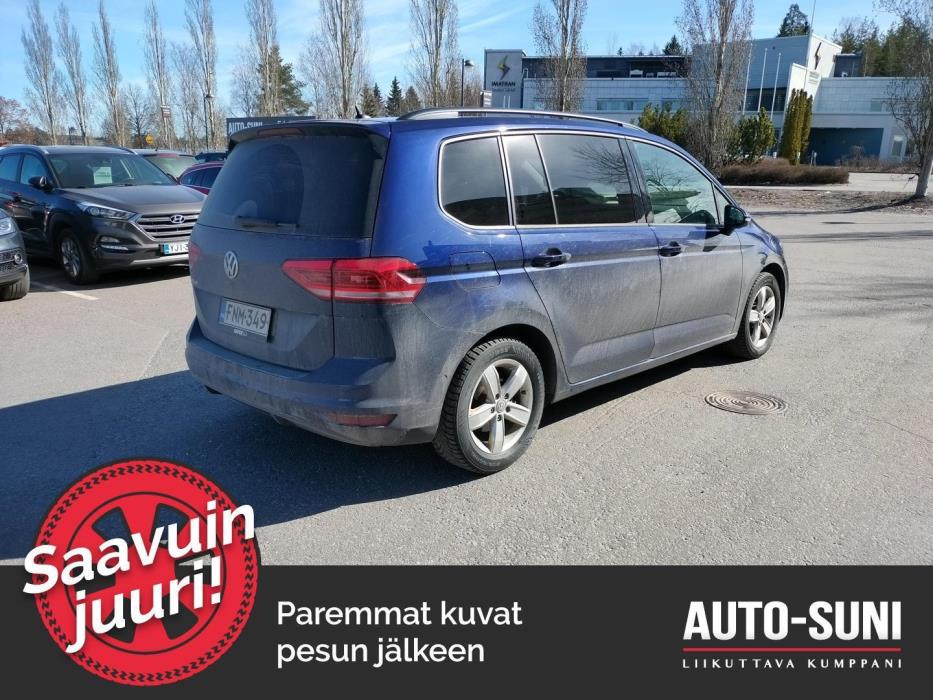 VOLKSWAGEN Touran 2018