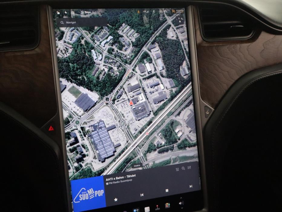 TESLA Model X 2018