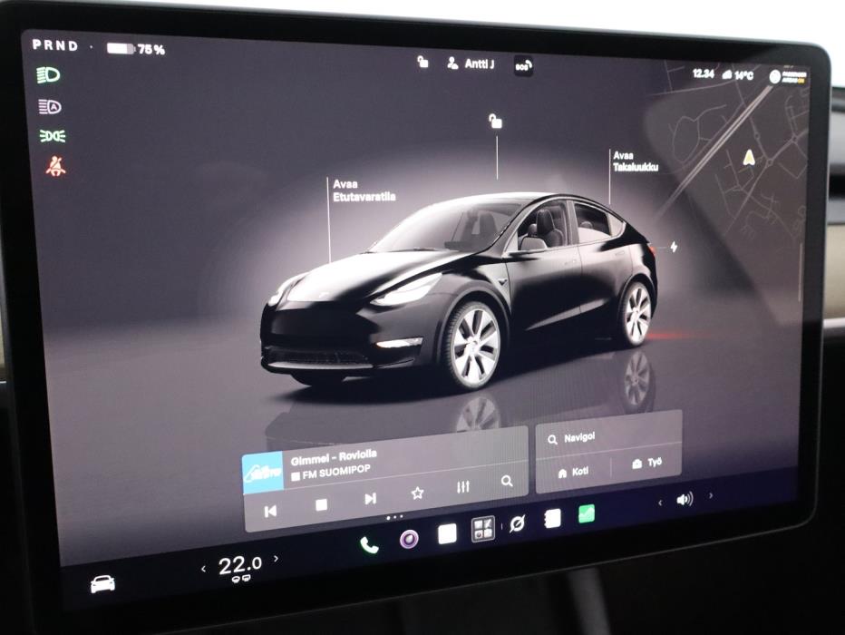 TESLA Model Y 2023