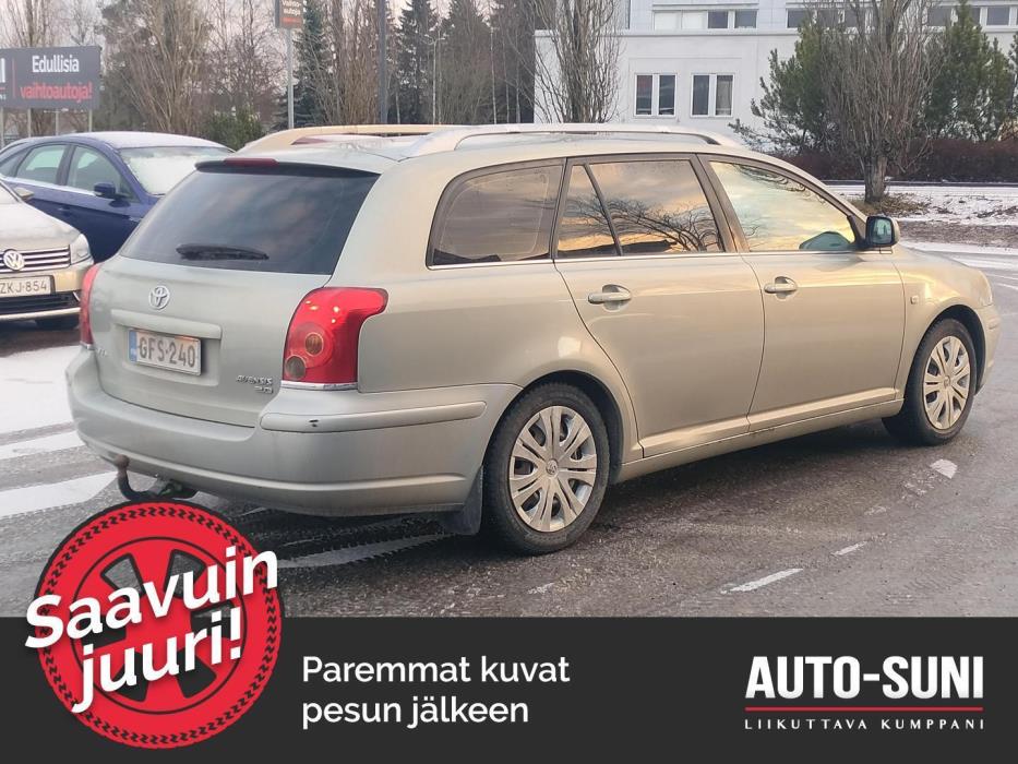 TOYOTA Avensis 2004