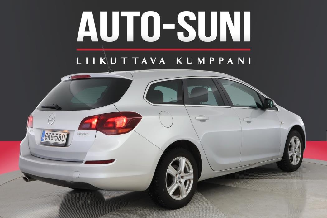 OPEL Astra 2012