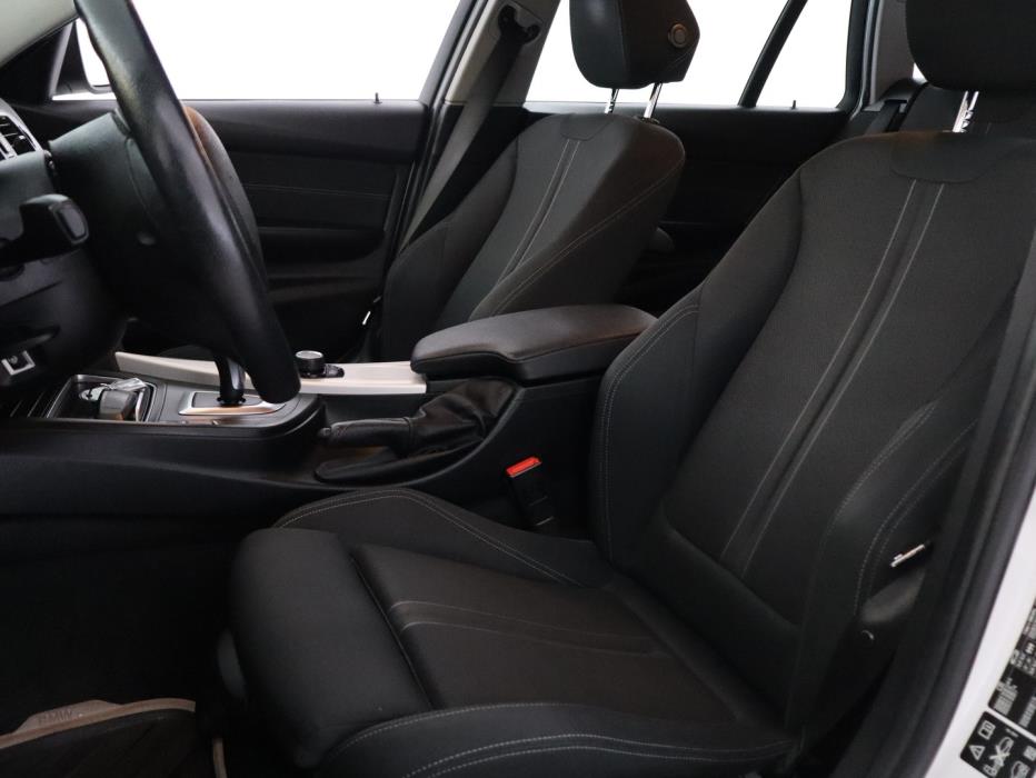 BMW 320 2016