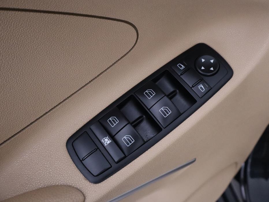 MERCEDES-BENZ ML 2007