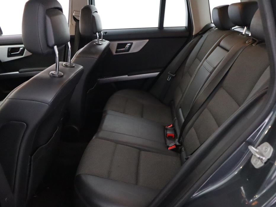 MERCEDES-BENZ GLK 2010