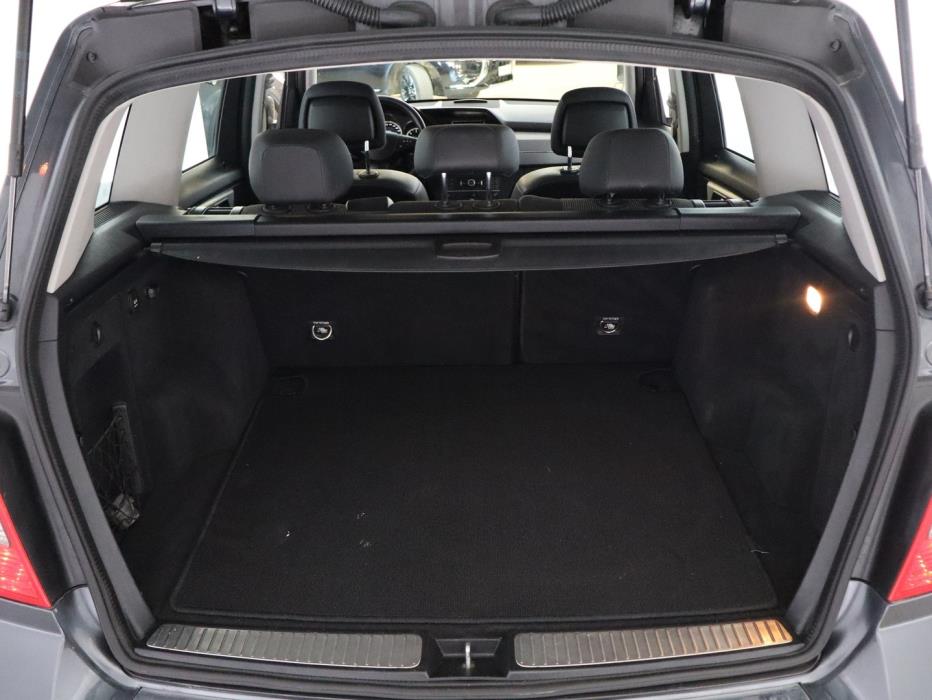 MERCEDES-BENZ GLK 2010
