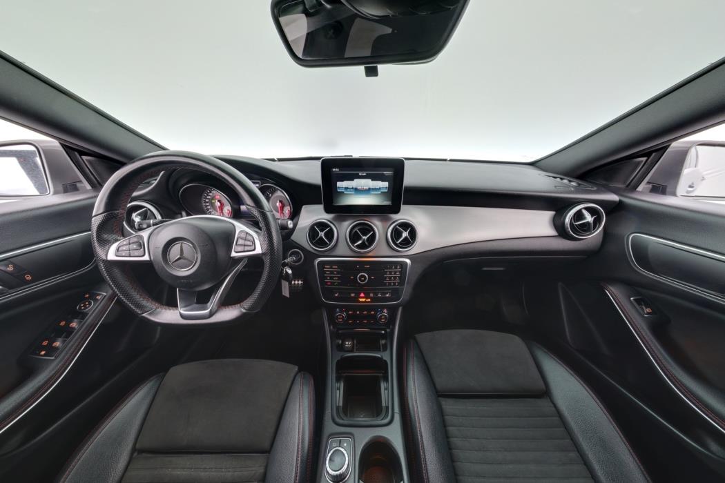 MERCEDES-BENZ CLA 2015