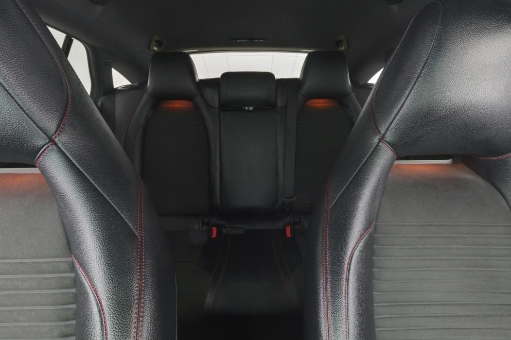 MERCEDES-BENZ CLA 2015