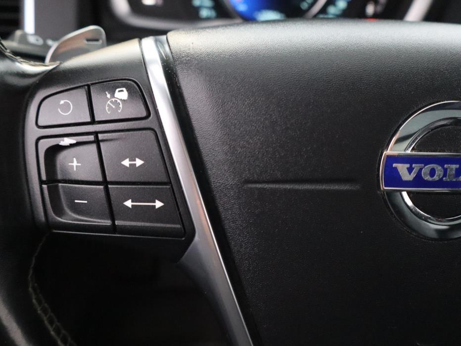 VOLVO XC60 2014
