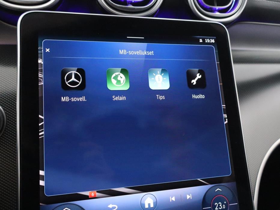 MERCEDES-BENZ GLC 2023