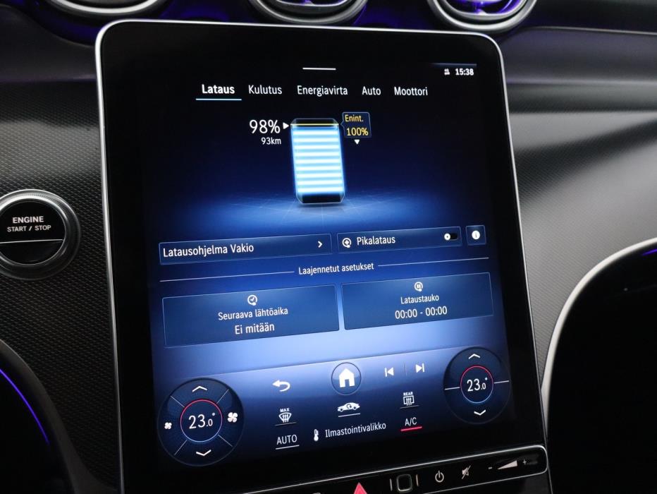 MERCEDES-BENZ GLC 2023