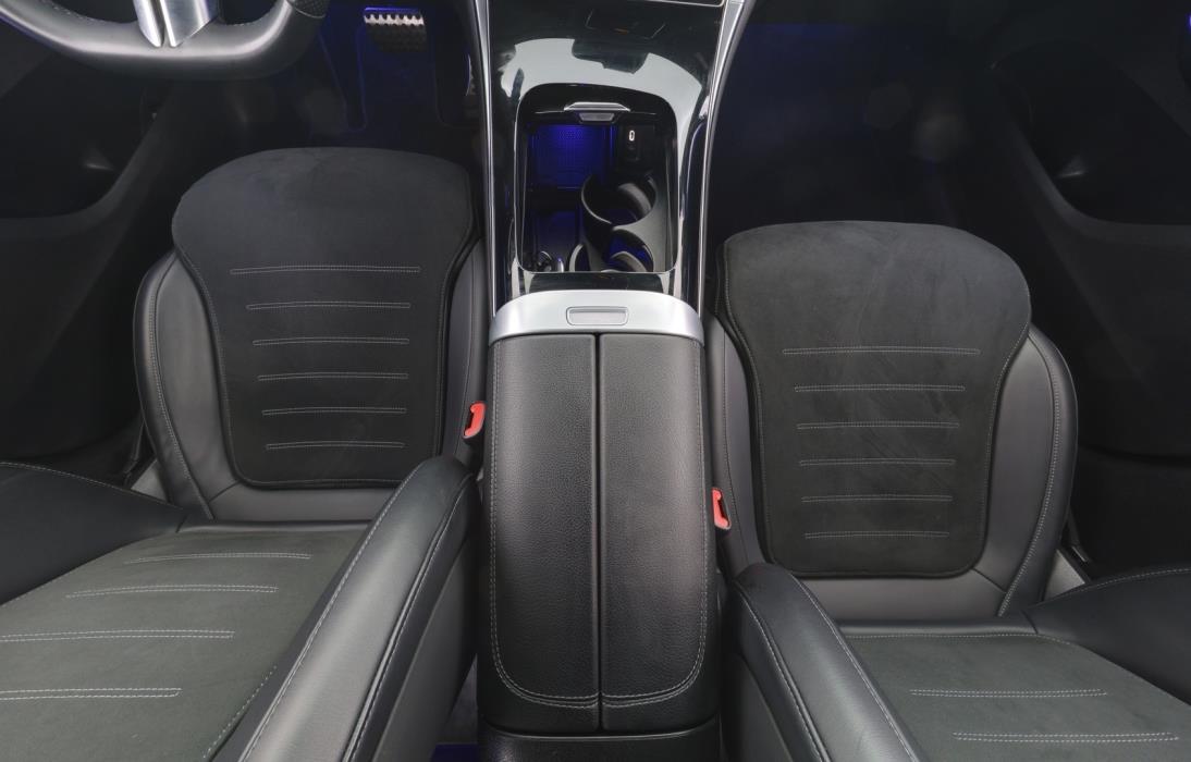 MERCEDES-BENZ GLC 2023