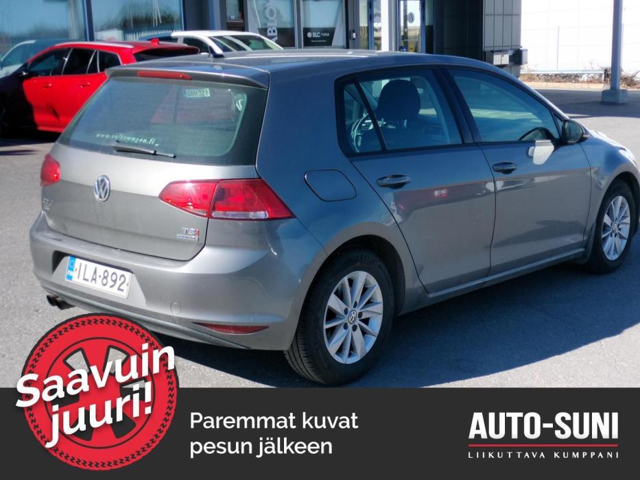 VOLKSWAGEN Golf 2013