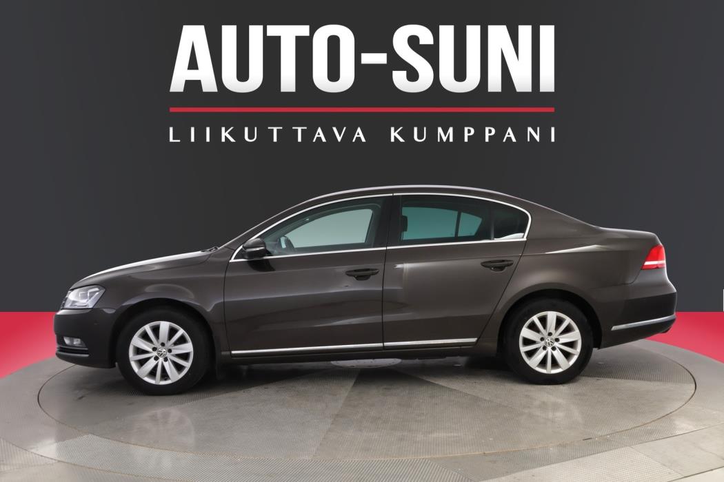 VOLKSWAGEN Passat 2014