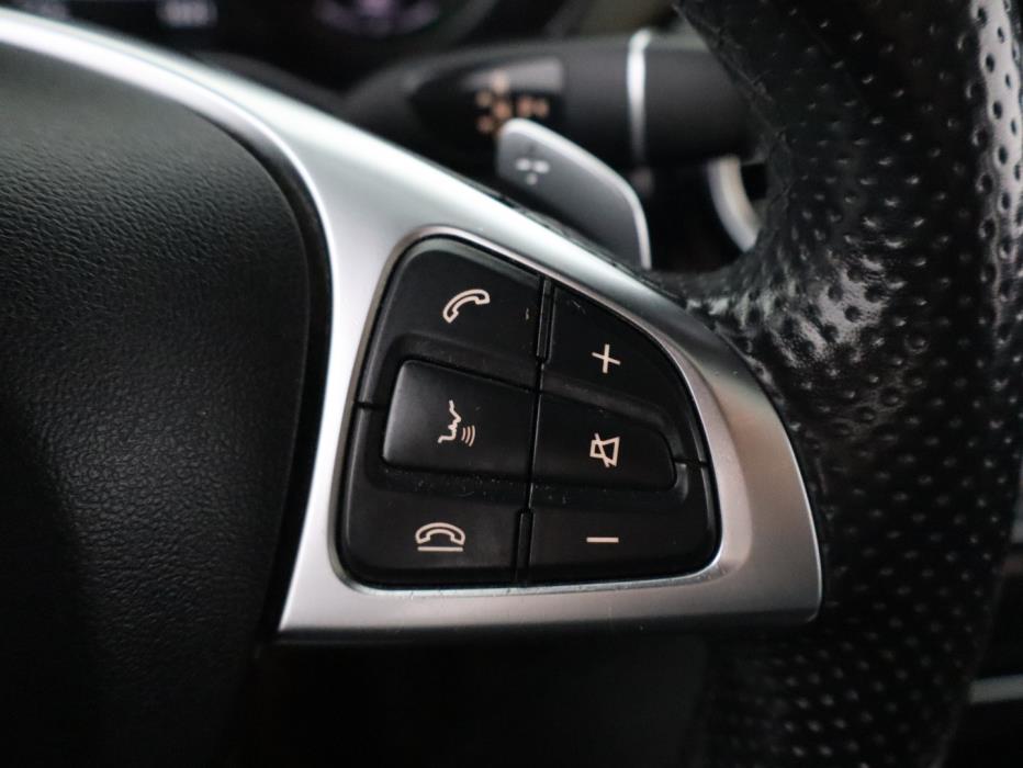 MERCEDES-BENZ GLC 2017