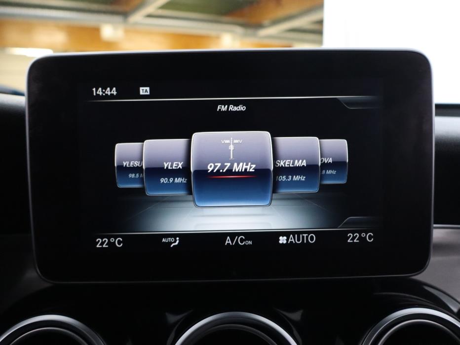 MERCEDES-BENZ GLC 2017