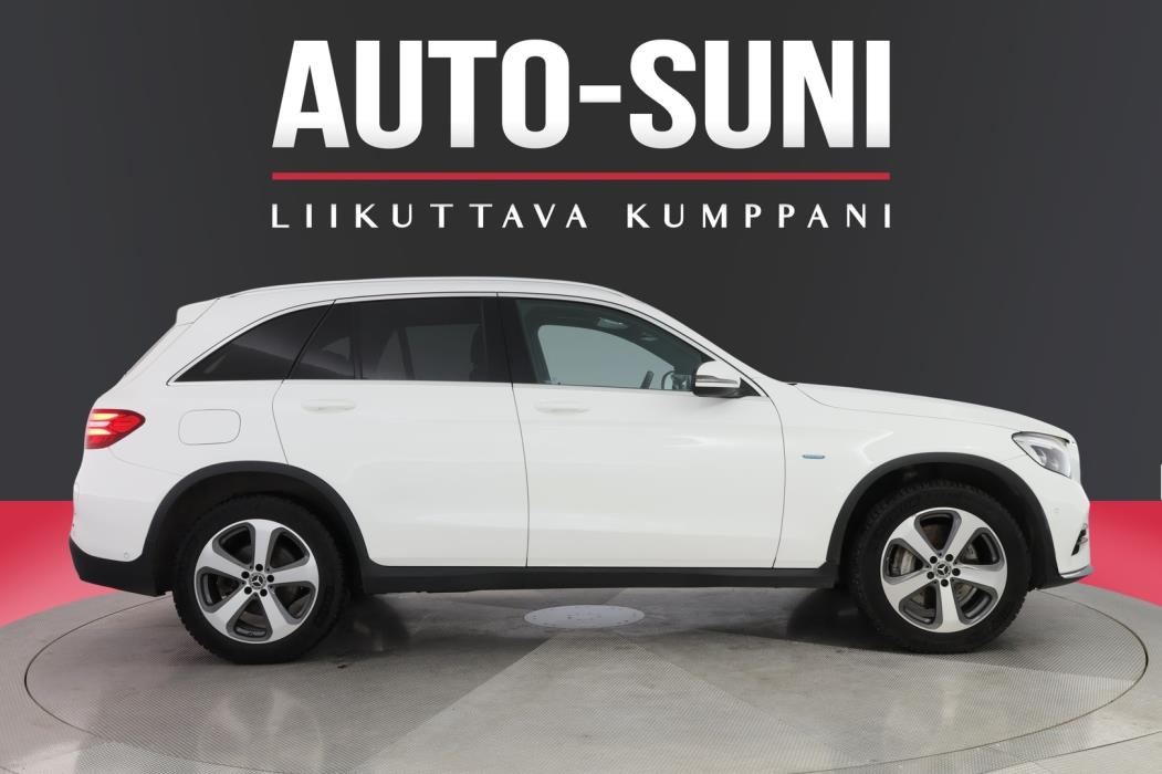 MERCEDES-BENZ GLC 2017