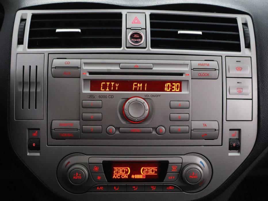 FORD Kuga 2012