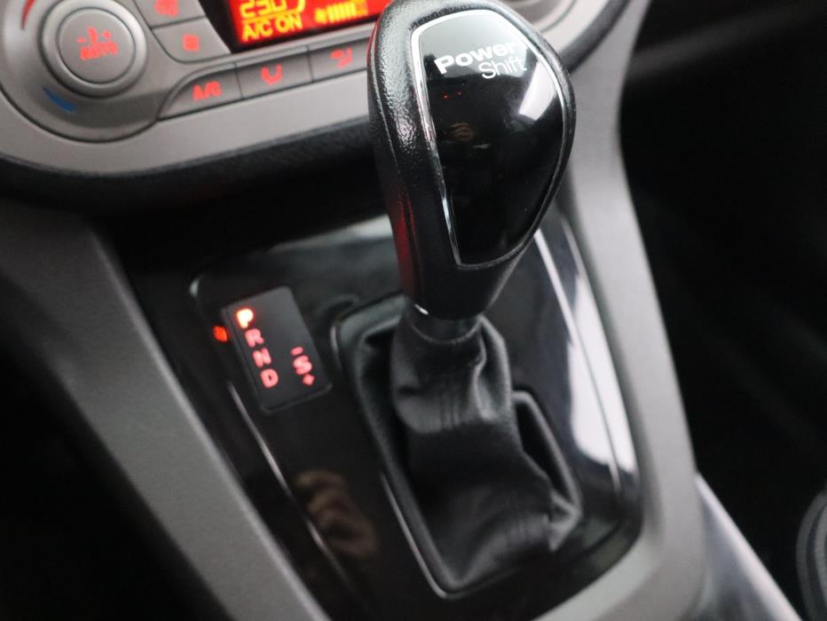 FORD Kuga 2012