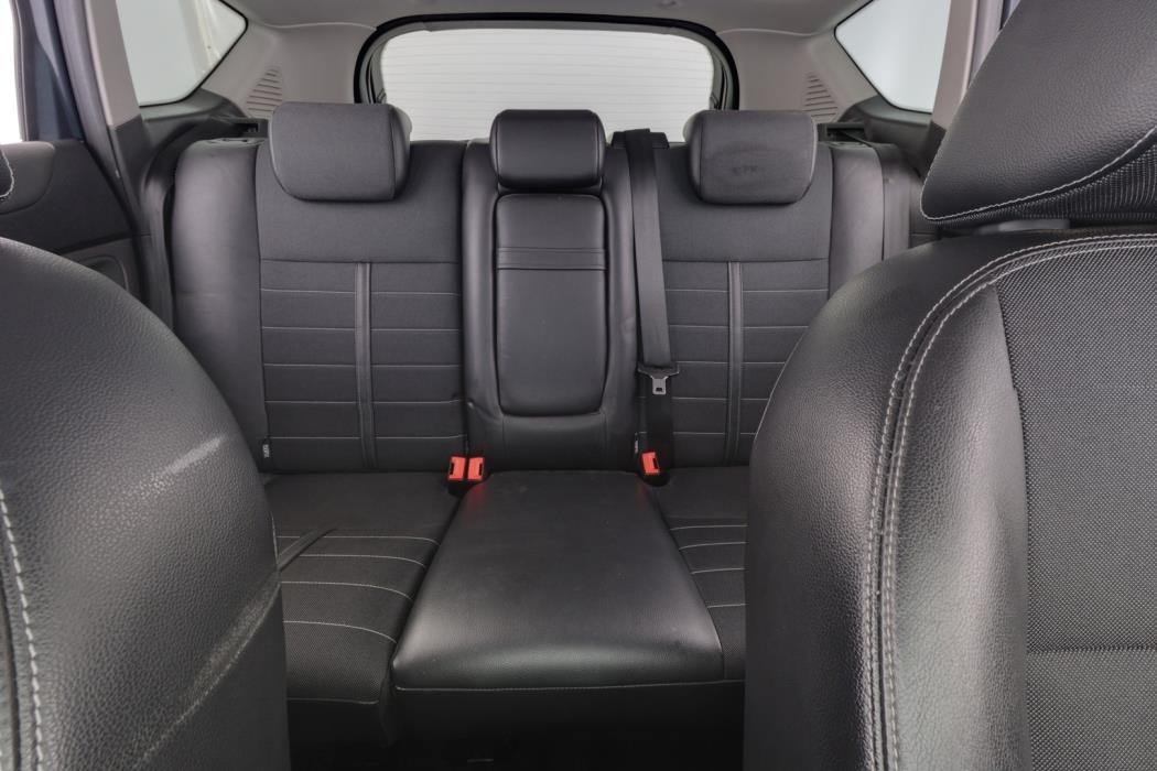 FORD Kuga 2012