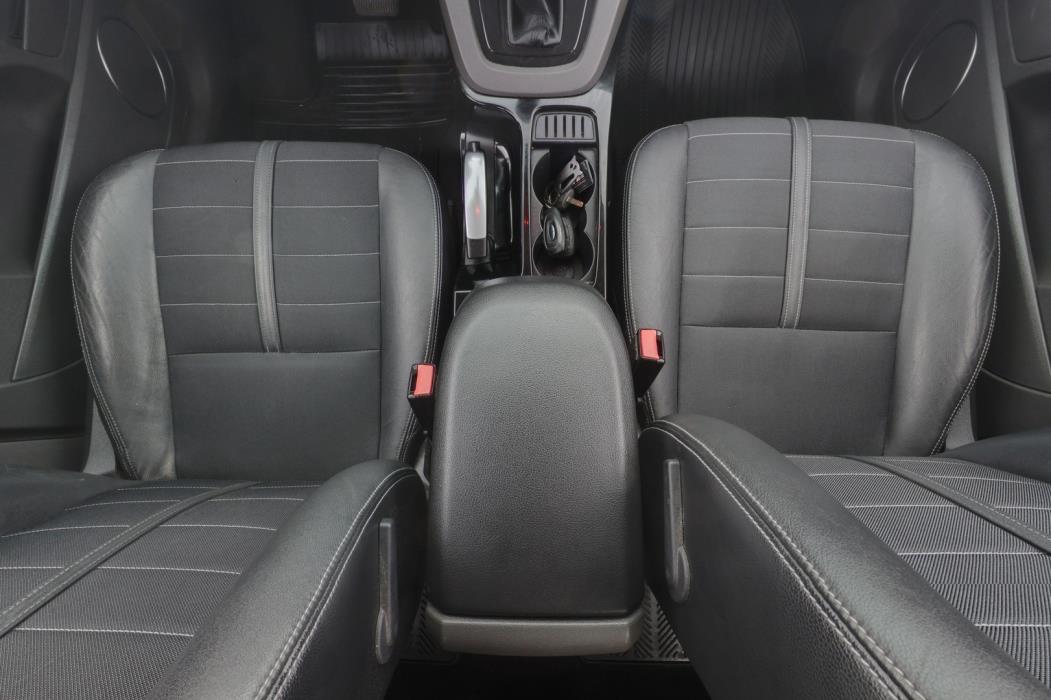 FORD Kuga 2012