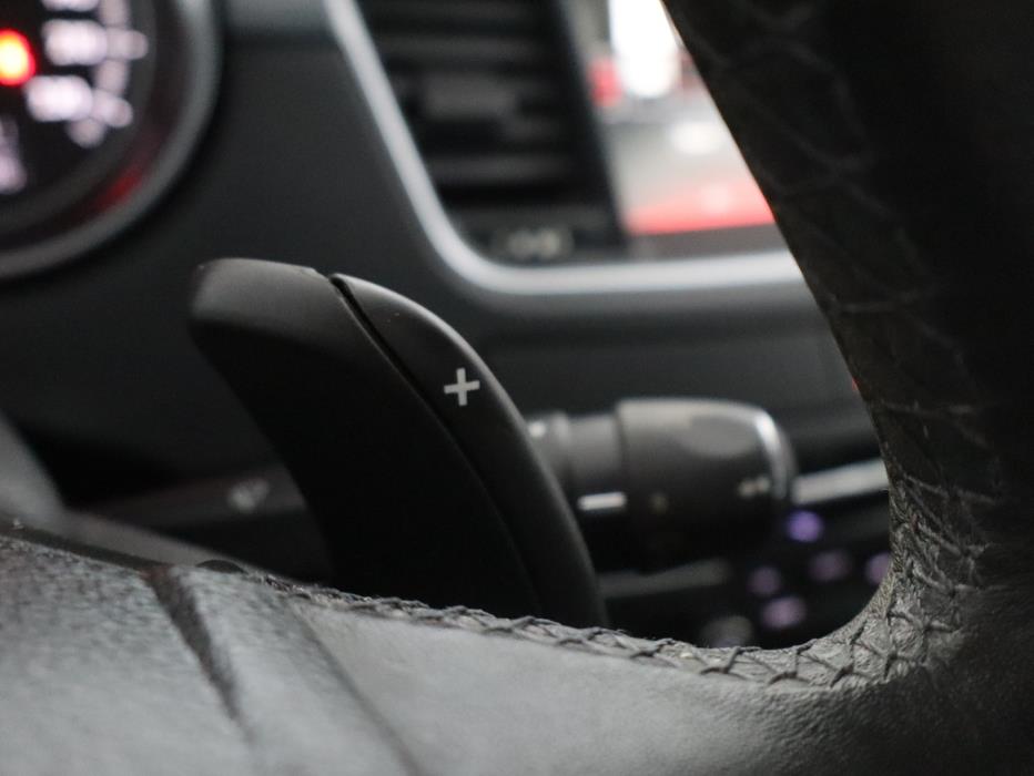 PEUGEOT 508 2015