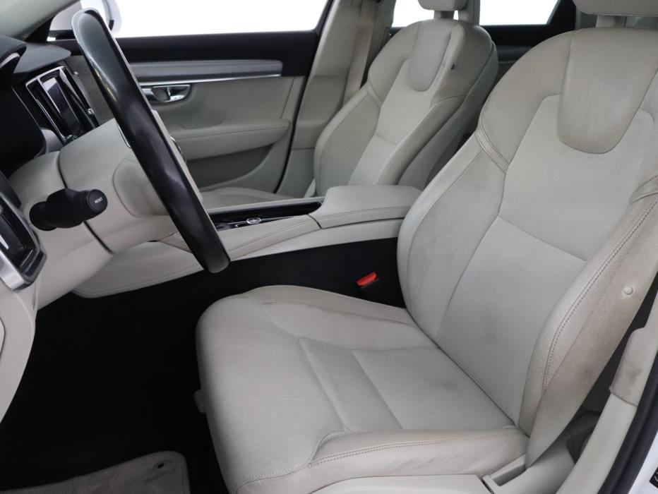VOLVO V90 2017