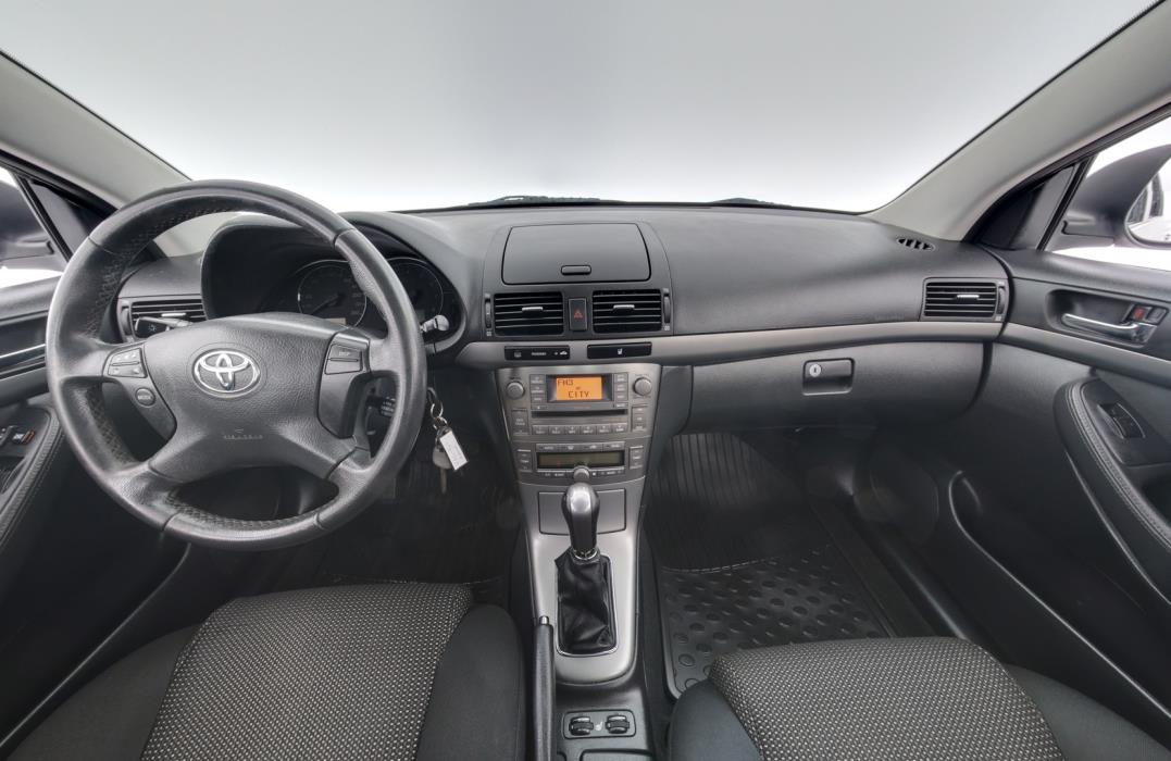 TOYOTA Avensis 2006
