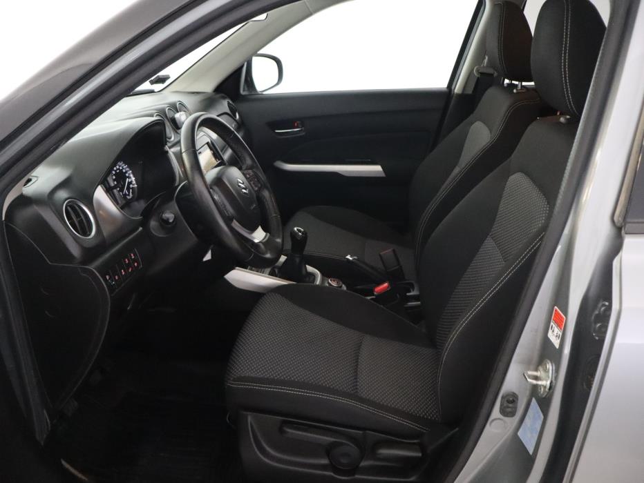 SUZUKI Vitara 2015