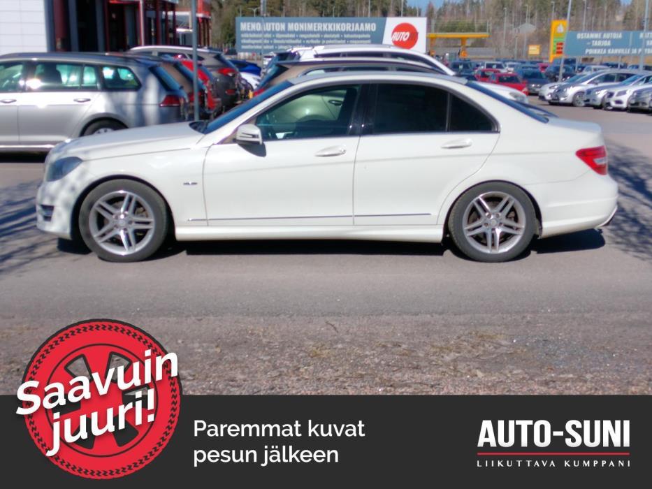 MERCEDES-BENZ C 2012