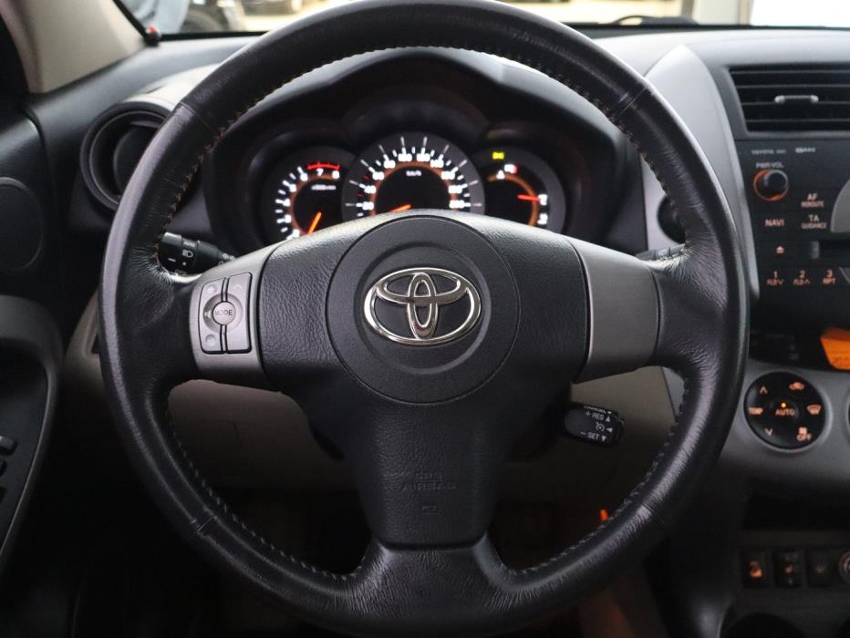 TOYOTA RAV4 2006