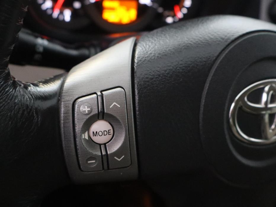 TOYOTA RAV4 2006