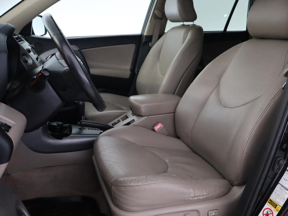 TOYOTA RAV4 2006
