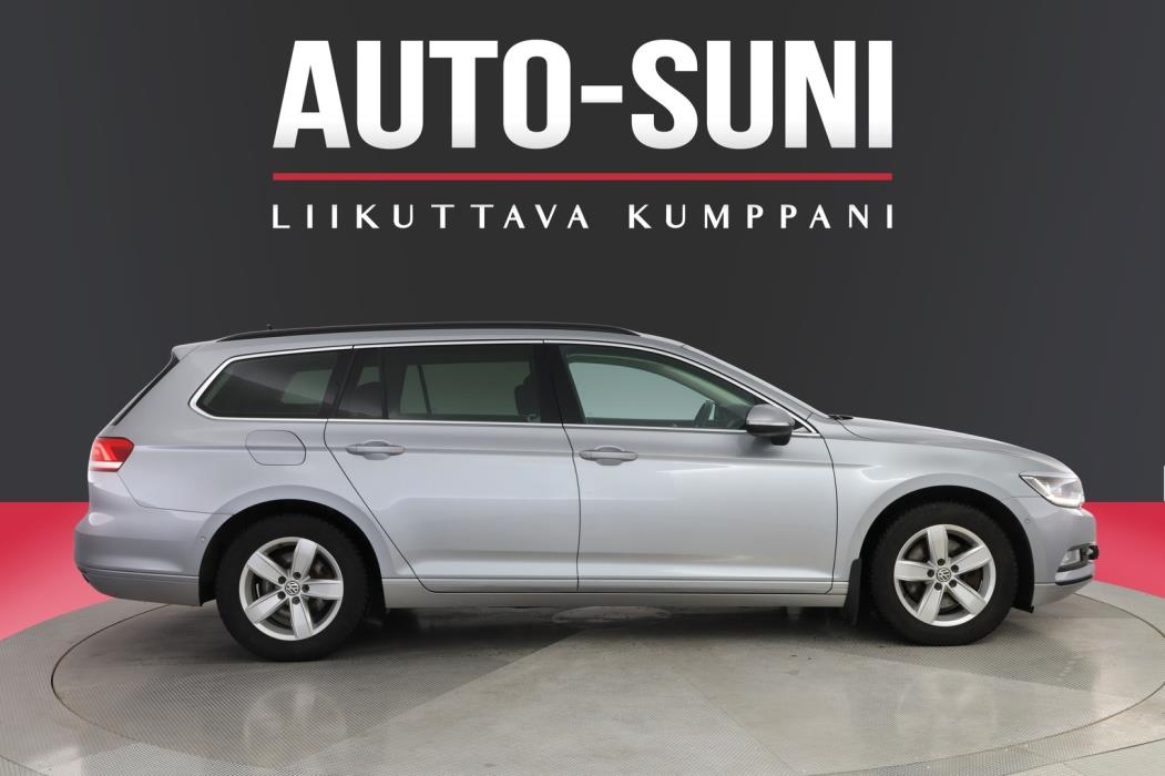 VOLKSWAGEN Passat 2019