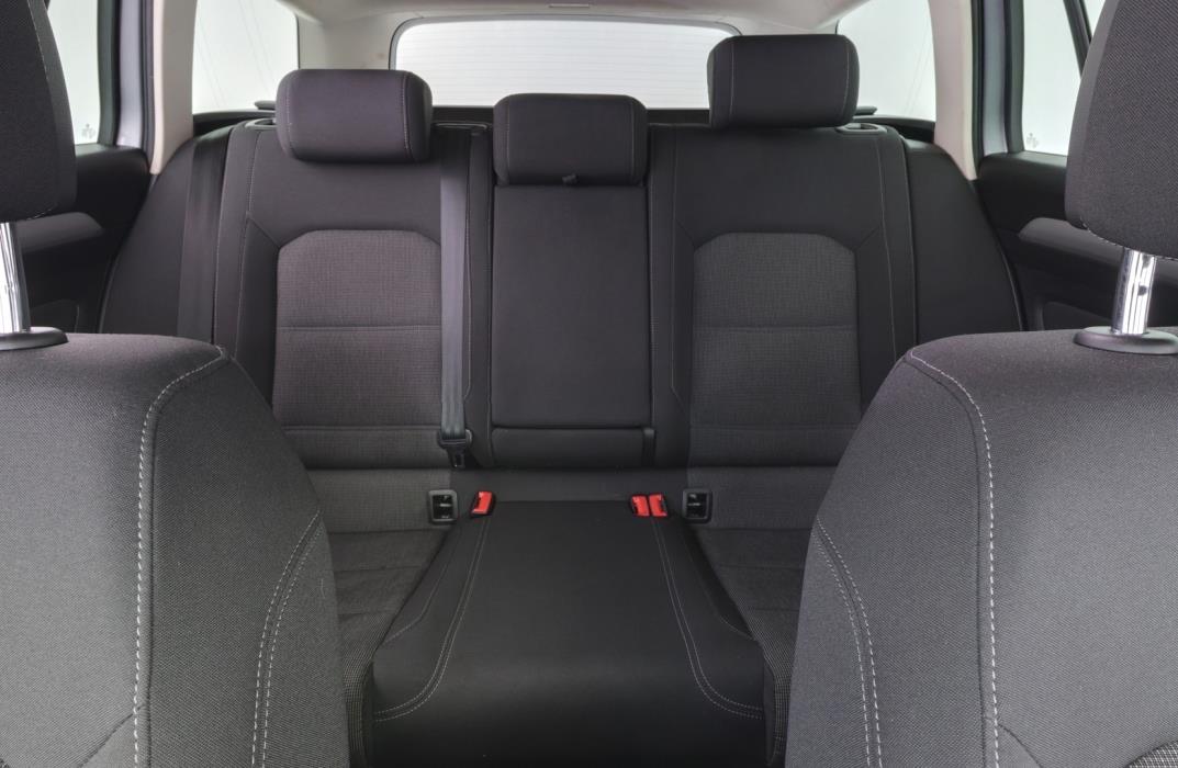 VOLKSWAGEN Passat 2019