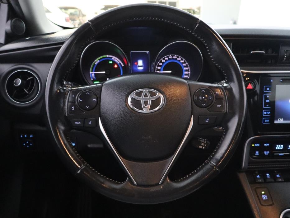 TOYOTA Auris 2018