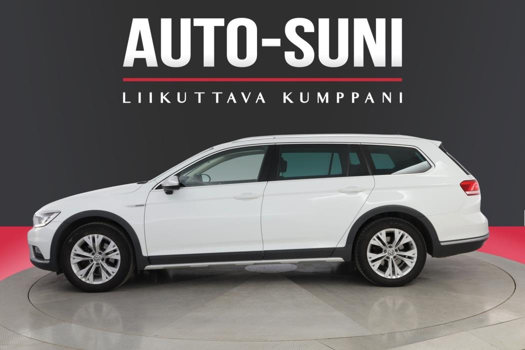 VOLKSWAGEN Passat 2018