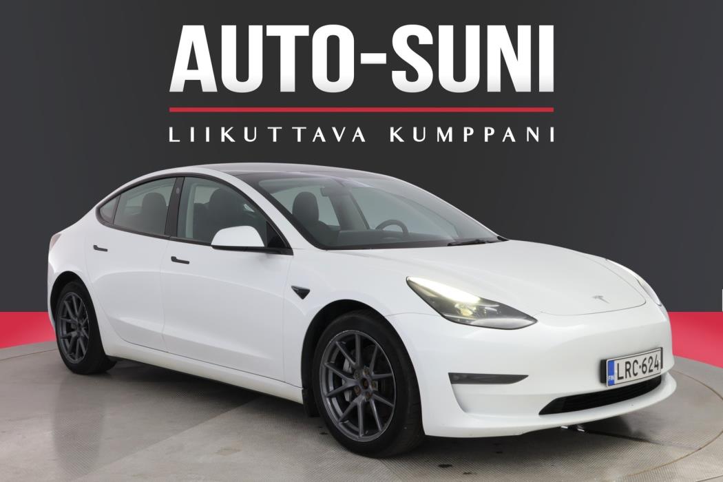 TESLA Model 3 2021