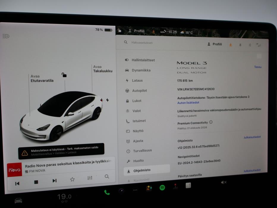 TESLA Model 3 2021