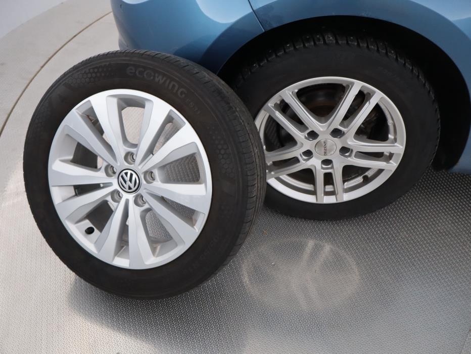 VOLKSWAGEN Golf 2013