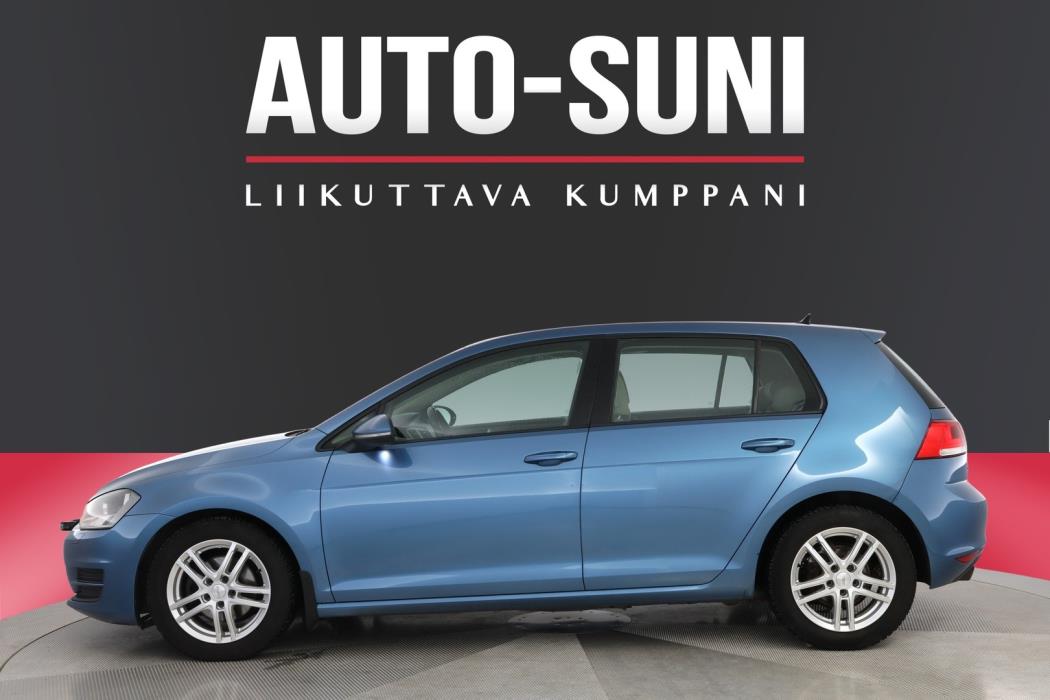 VOLKSWAGEN Golf 2013