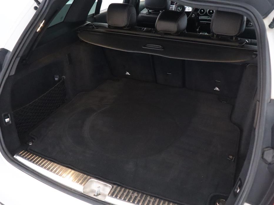 MERCEDES-BENZ C 2018