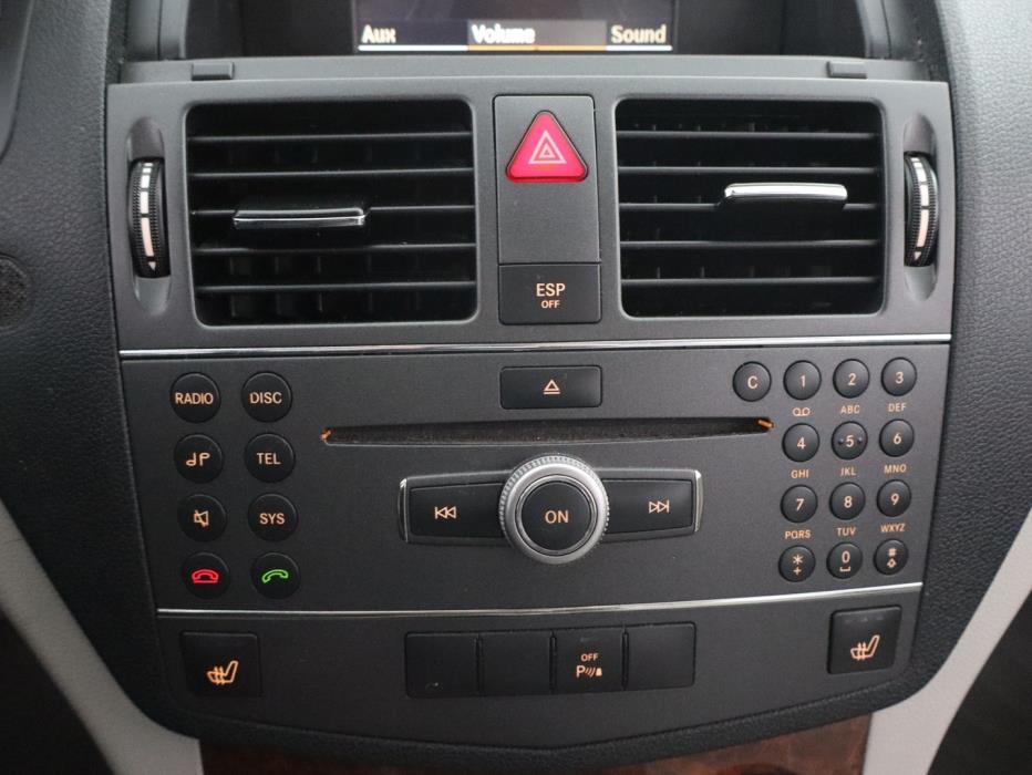 MERCEDES-BENZ C 2009