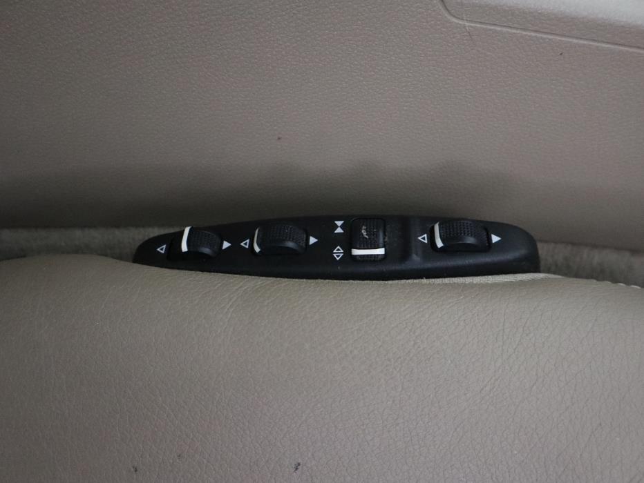 MERCEDES-BENZ C 2008