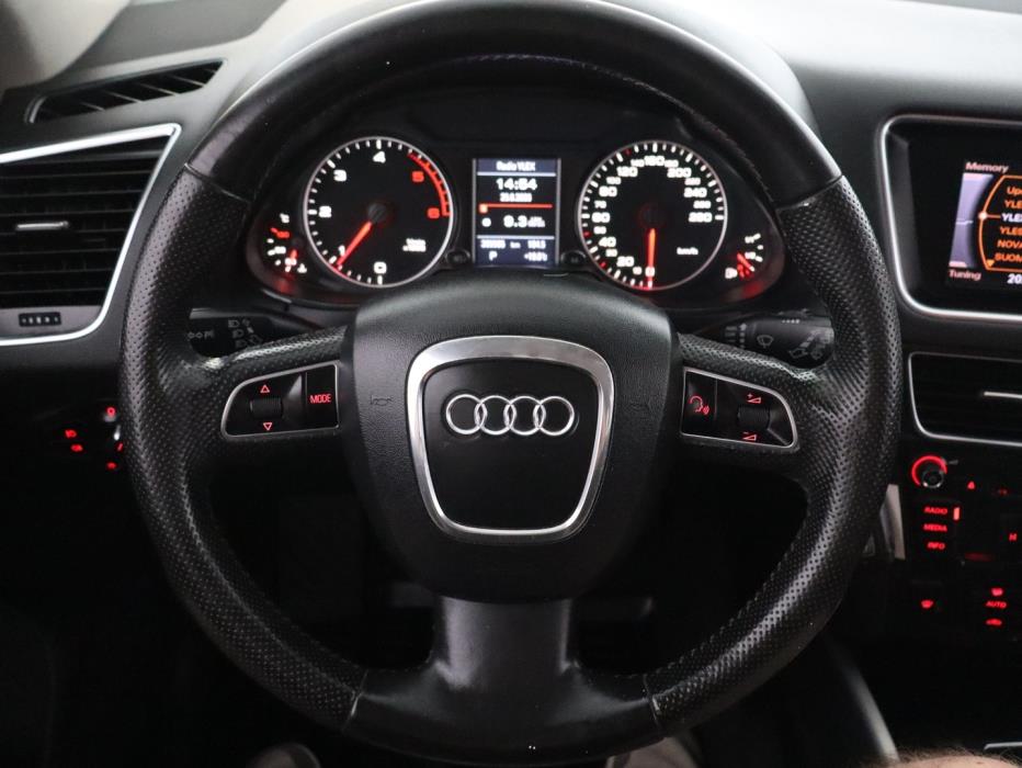 AUDI Q5 2011