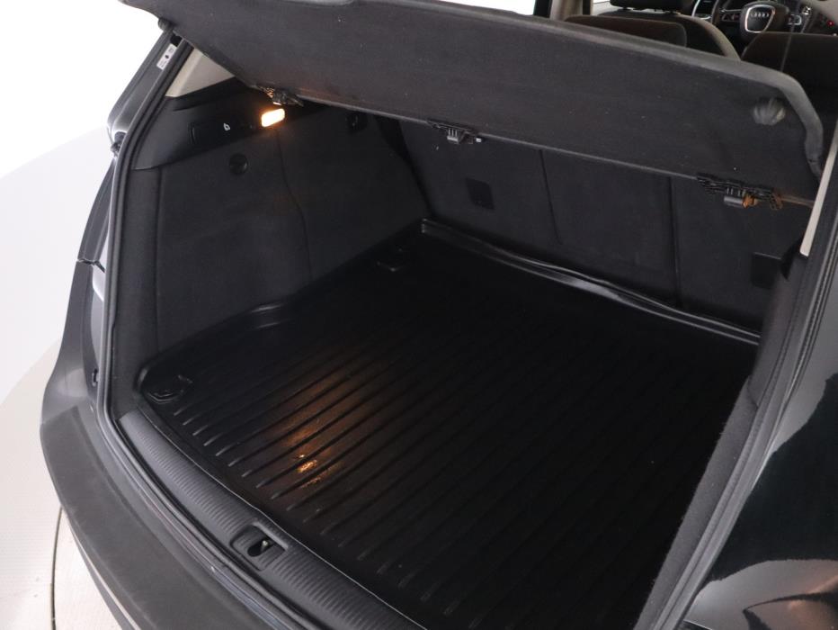 AUDI Q5 2011