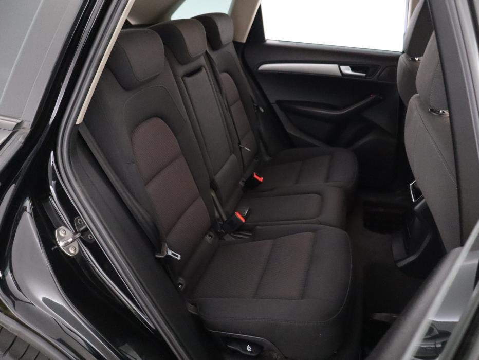 AUDI Q5 2011