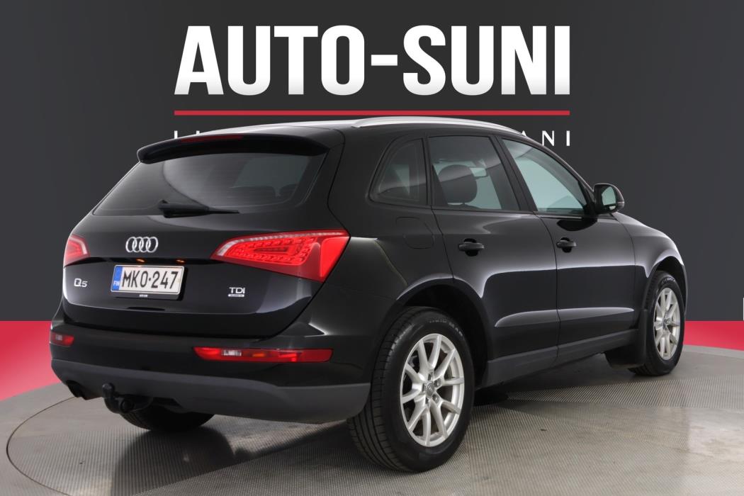 AUDI Q5 2011