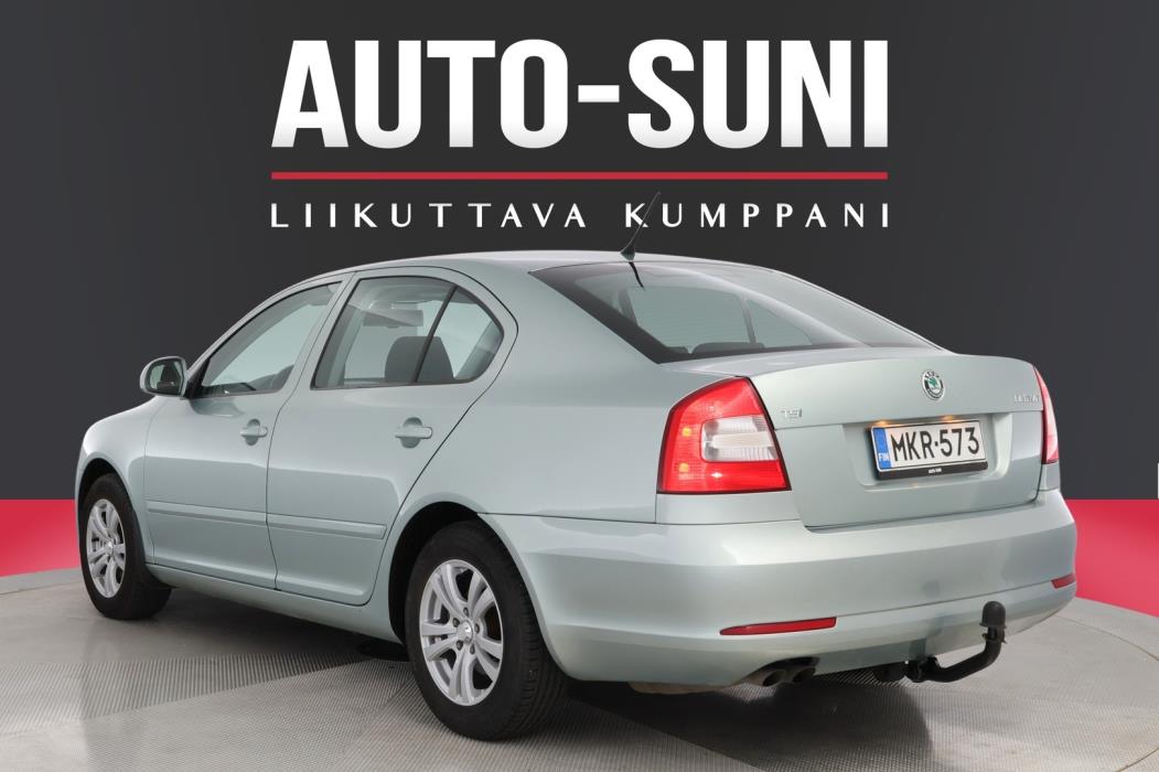 SKODA Octavia 2012