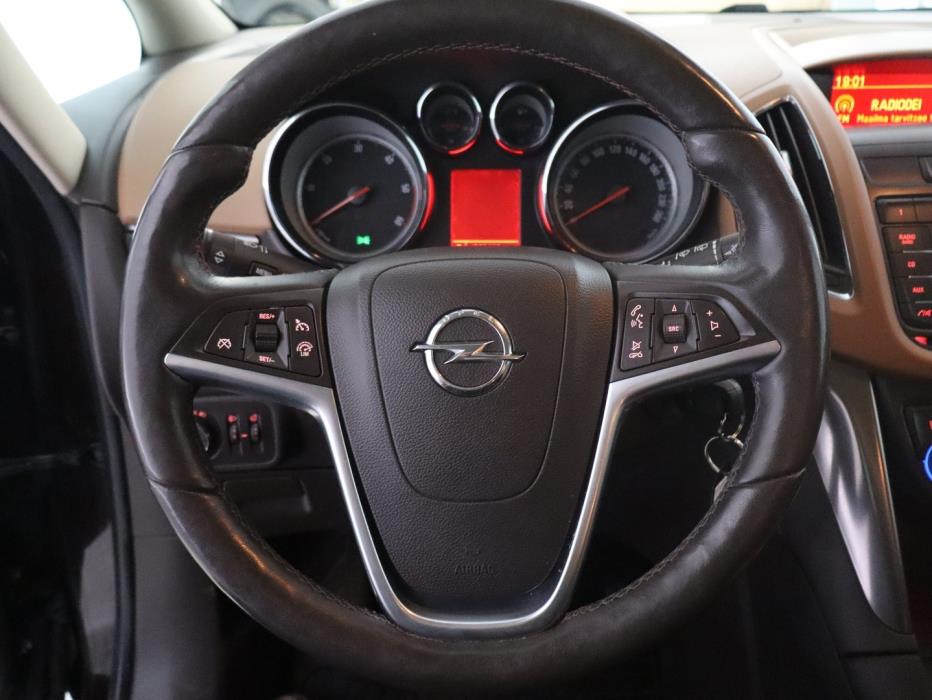 OPEL Zafira Tourer 2012