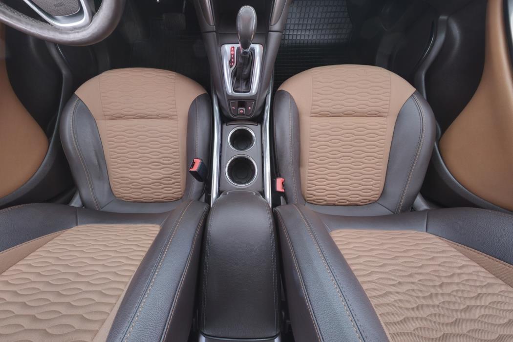 OPEL Zafira Tourer 2012
